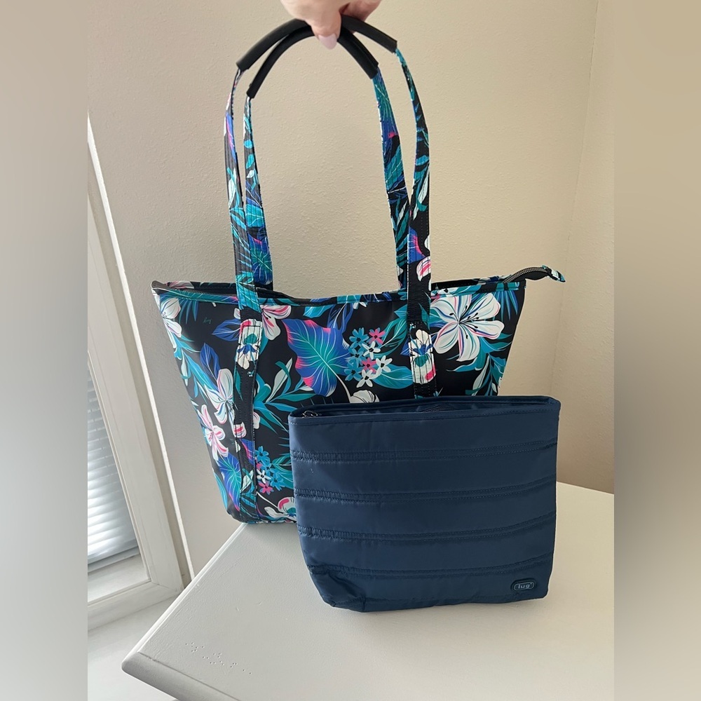 Lug | Lot Of 2 | Scramble Insulated Tote | Insulated Pouch | Hibiscus Multi Blue